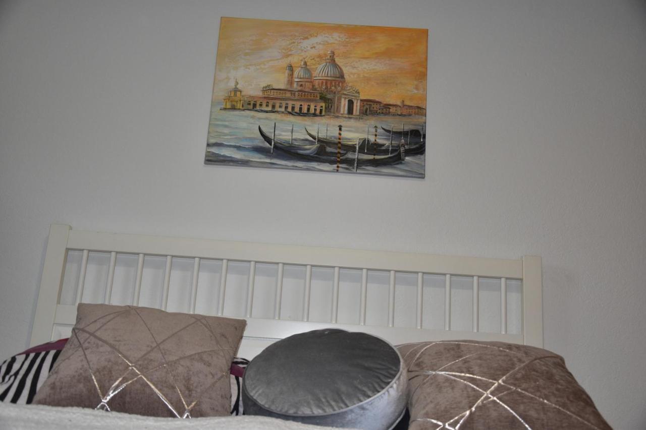 Ewald'S Panoramablick Apartment เฟลด์เคอร์เฮน อิน แครนเทน ภายนอก รูปภาพ